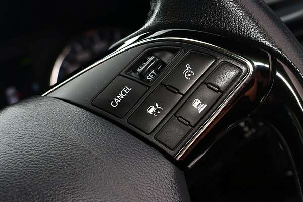 2020 Mitsubishi Outlander LS ZL