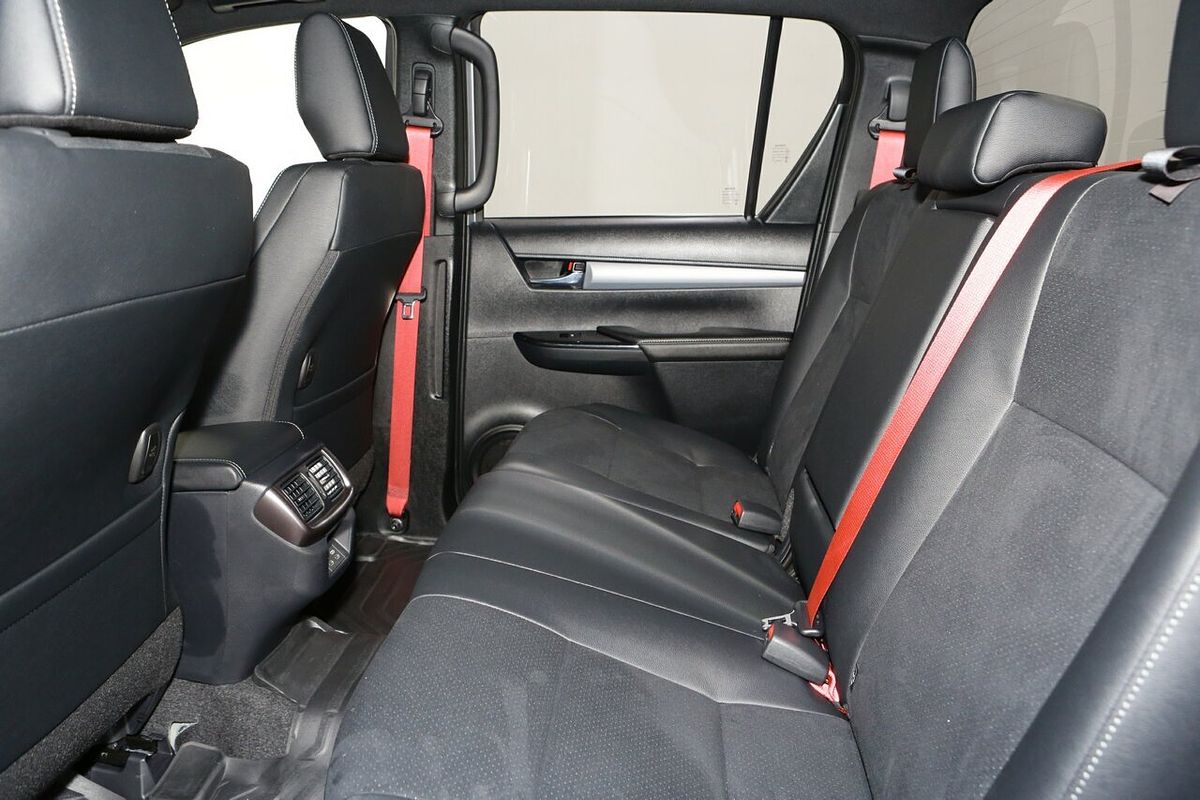 2025 Toyota Hilux GR Sport GUN126R 4X4