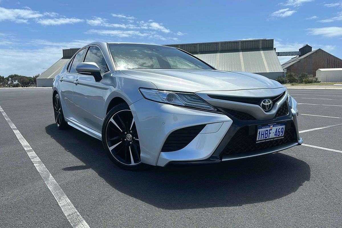 2020 Toyota Camry SX GSV70R