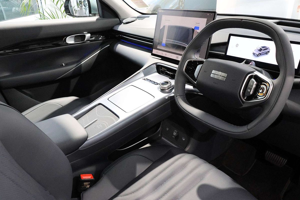 2025 Geely EX5 Inspire E245