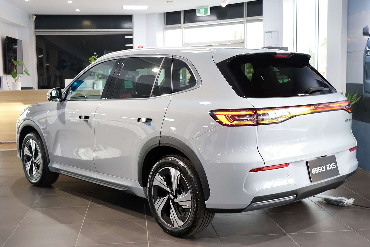 2025 Geely EX5 Inspire E245