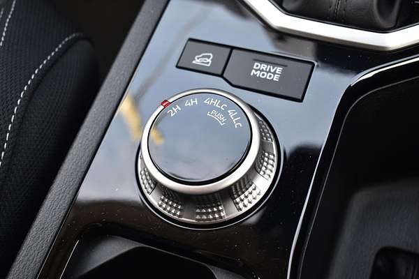 2024 Mitsubishi Triton GLS MV 4X4
