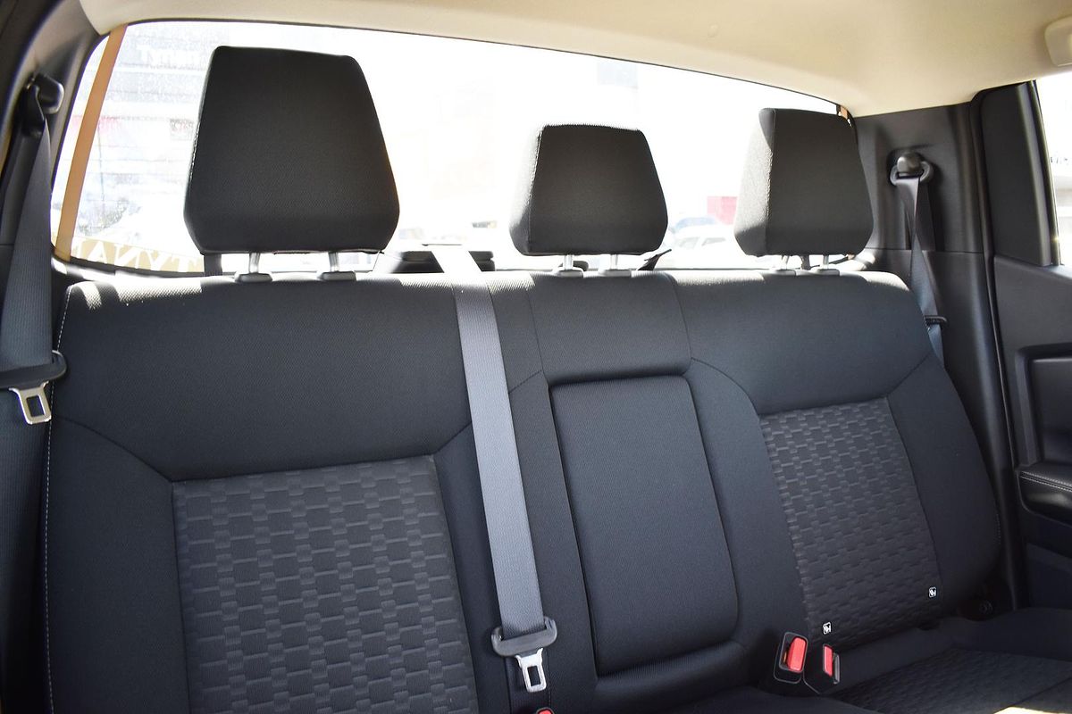 2024 Mitsubishi Triton GLS MV 4X4