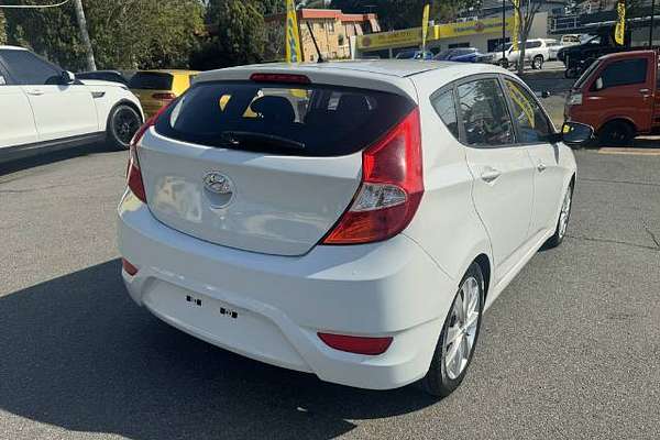 2018 Hyundai Accent Sport RB6