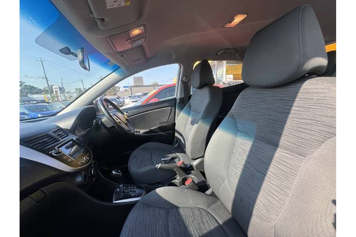 2018 Hyundai Accent Sport RB6