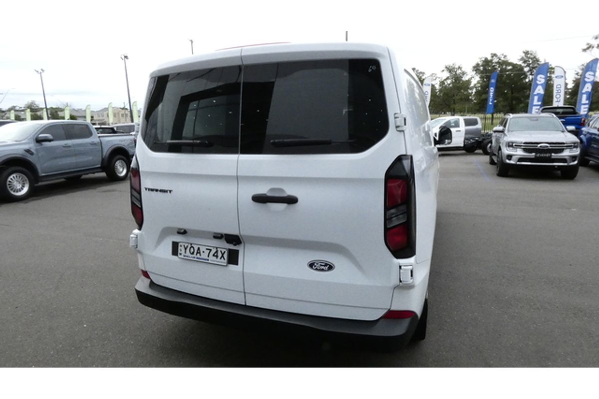 2023 Ford Transit Custom