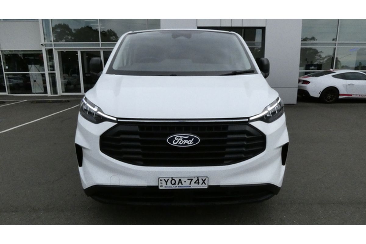 2023 Ford Transit Custom