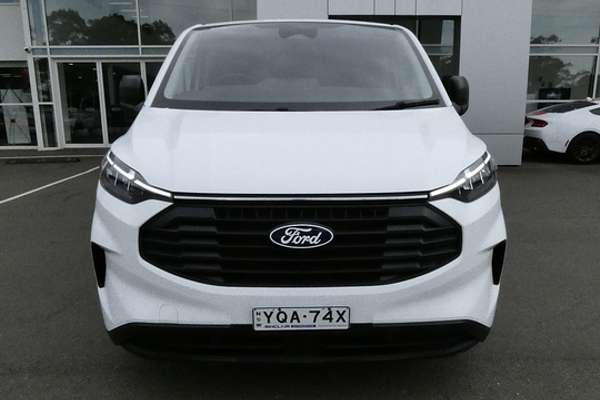 2023 Ford Transit Custom