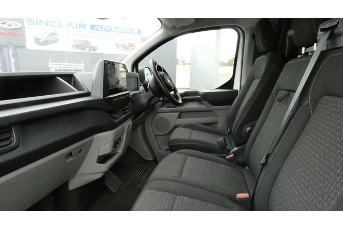 2023 Ford Transit Custom