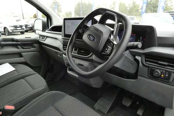 2023 Ford Transit Custom