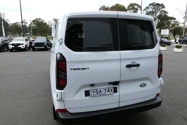 2023 Ford Transit Custom