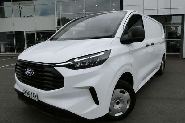 2023 Ford Transit Custom