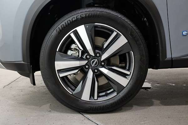 2023 Nissan X-TRAIL Ti e-POWER T33
