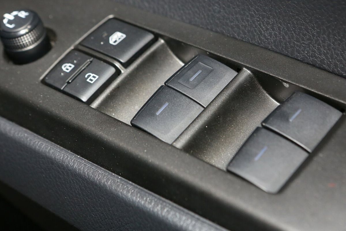 2024 Toyota Camry Ascent Sport AXVH80R