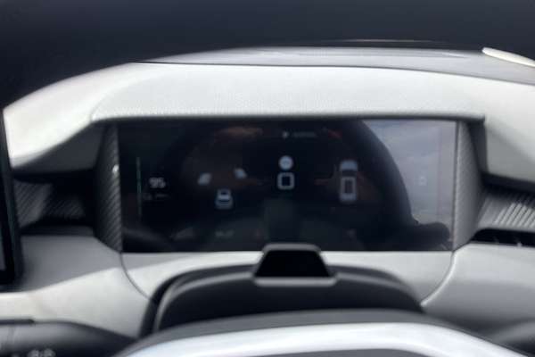 2025 MG MGS5 EV Essence 62 ZS3EM