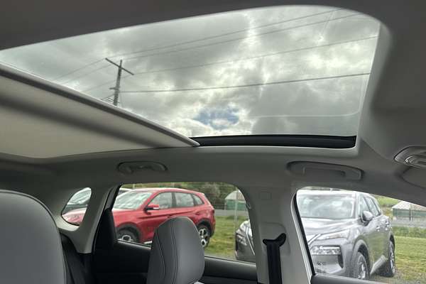 2025 MG MGS5 EV Essence 62 ZS3EM