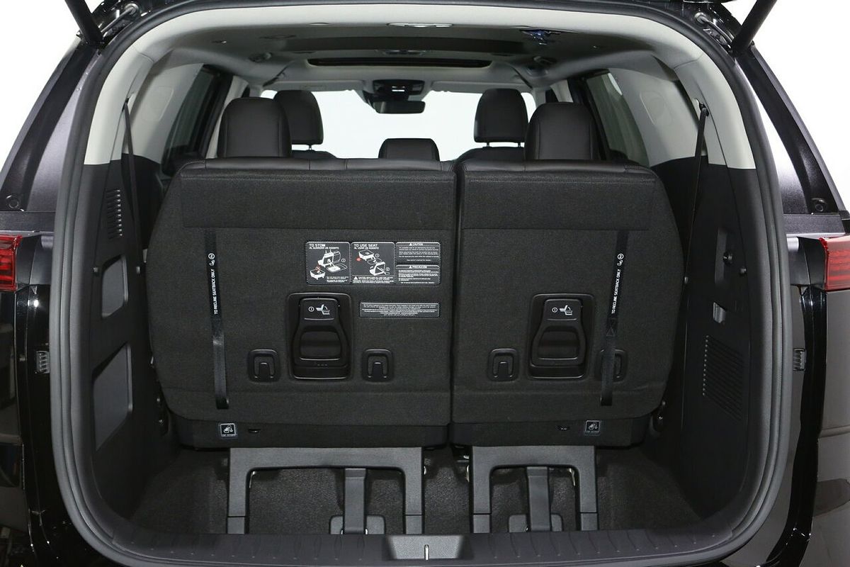 2022 Kia Carnival Platinum KA4