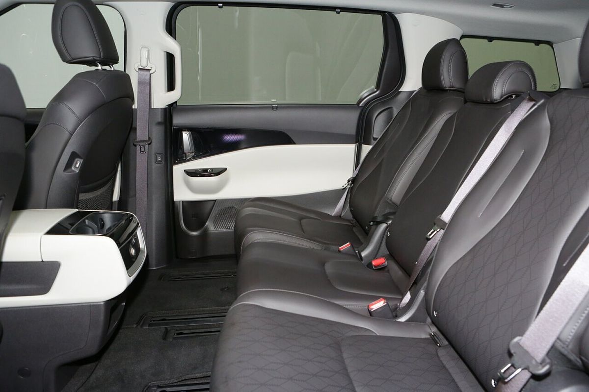 2022 Kia Carnival Platinum KA4