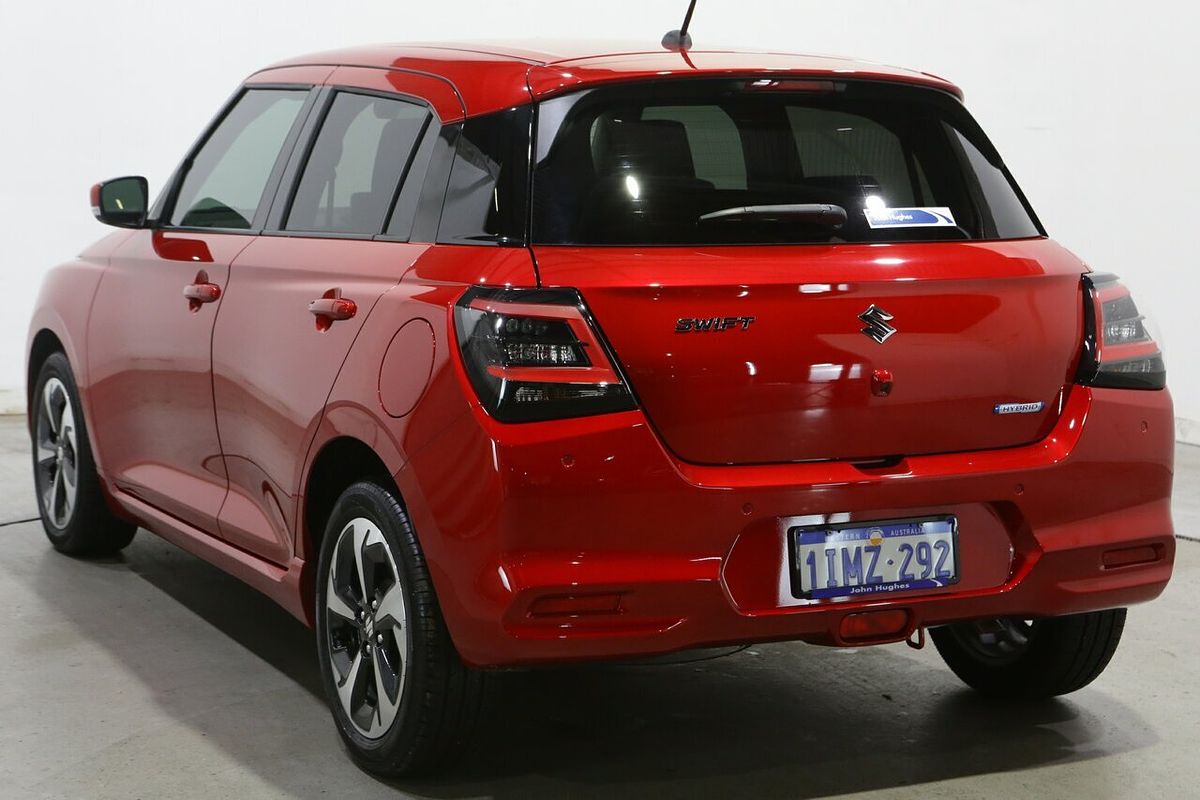 2025 Suzuki Swift Hybrid GLX UZ