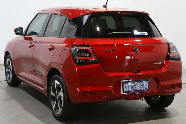 2025 Suzuki Swift Hybrid GLX UZ
