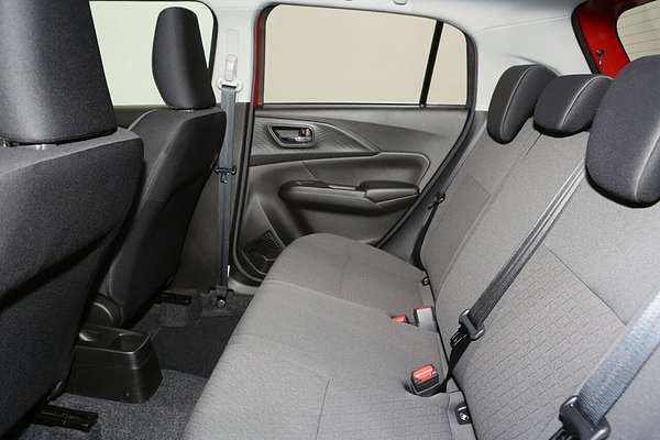 2025 Suzuki Swift Hybrid GLX UZ
