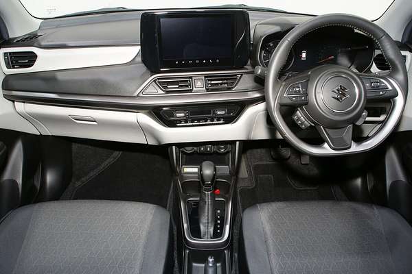 2025 Suzuki Swift Hybrid GLX UZ