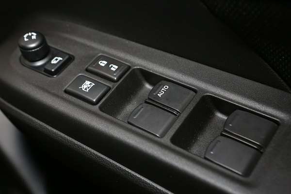 2025 Suzuki Swift Hybrid GLX UZ