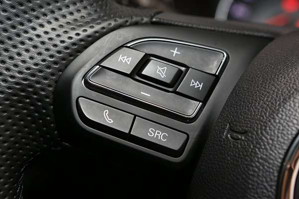 2024 MG ZS Excite AZS1
