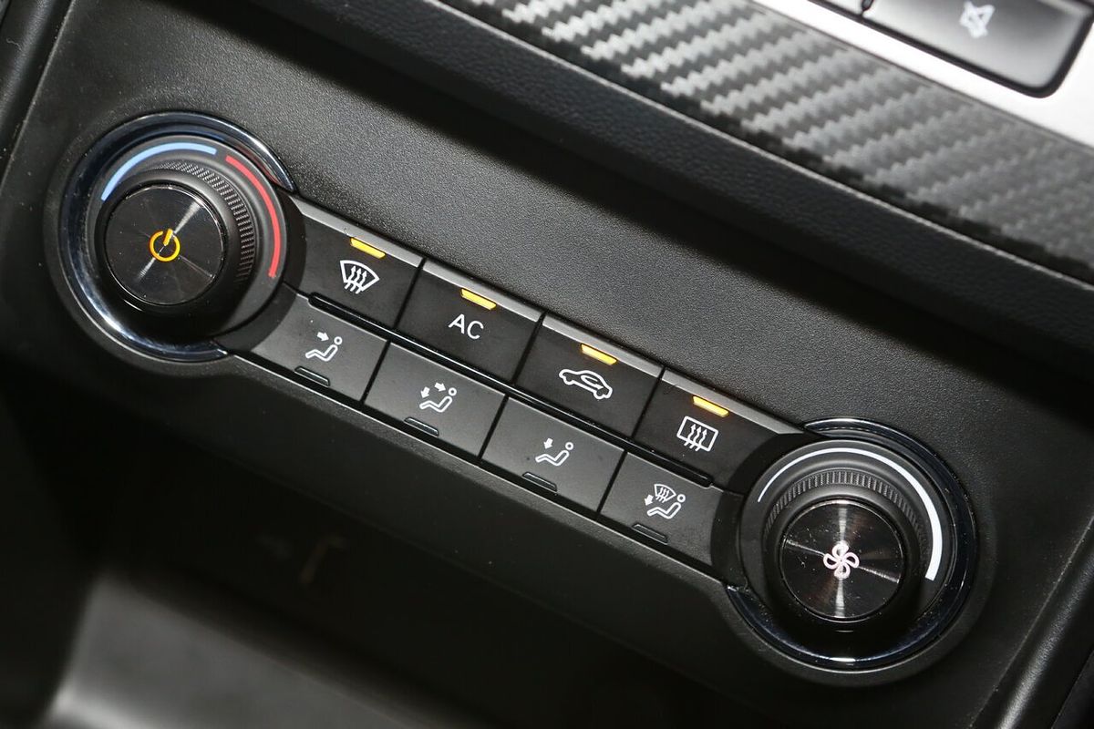 2024 MG ZS Excite AZS1