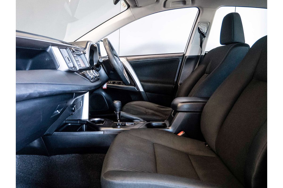 2018 Toyota RAV4 GX ZSA42R