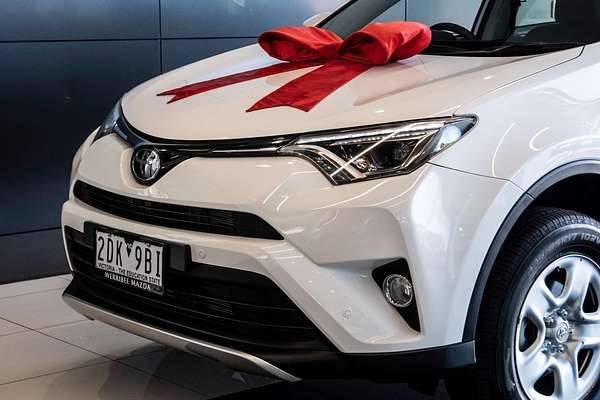 2018 Toyota RAV4 GX ZSA42R