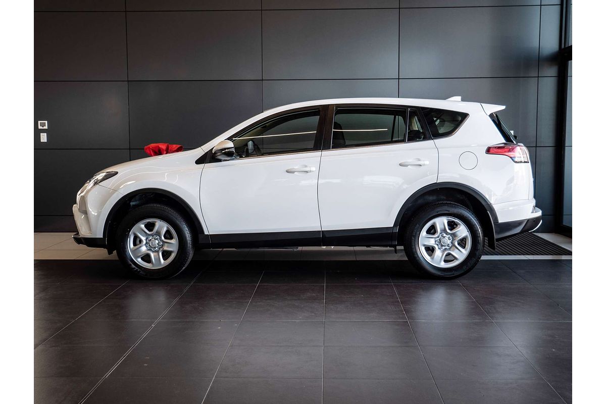 2018 Toyota RAV4 GX ZSA42R