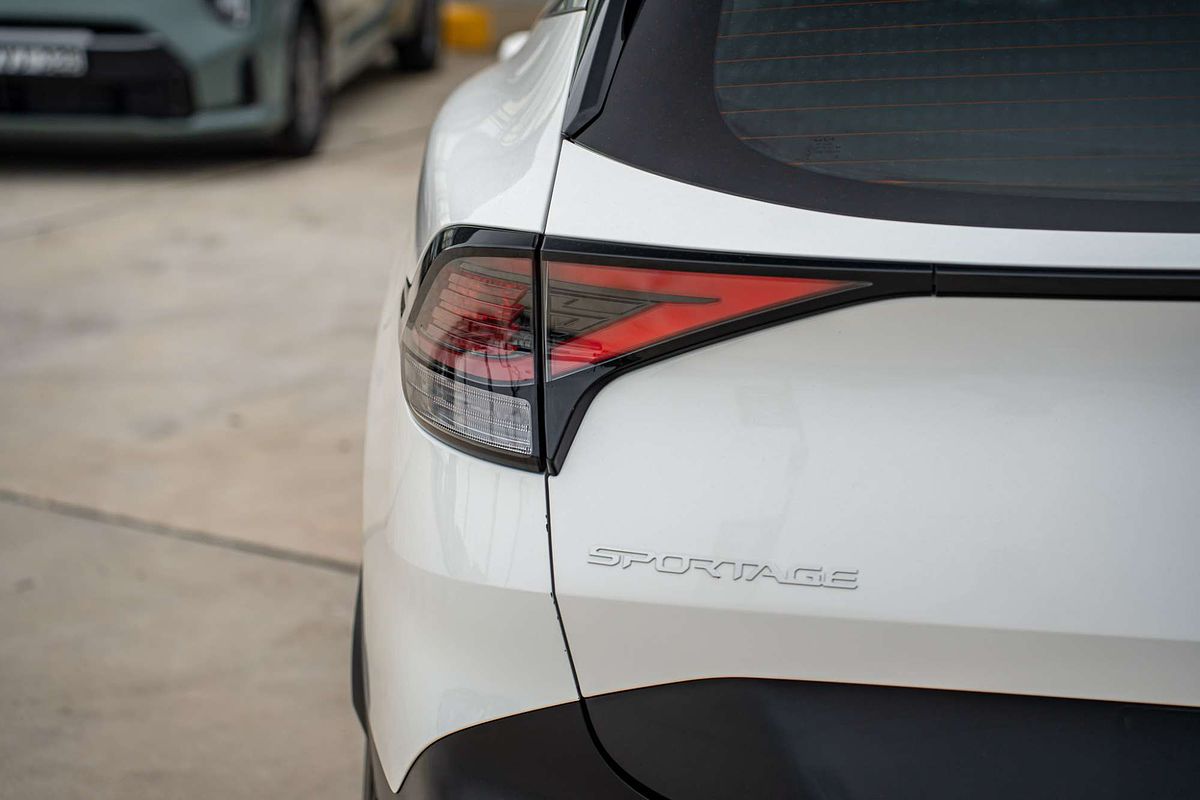 2023 Kia Sportage S NQ5