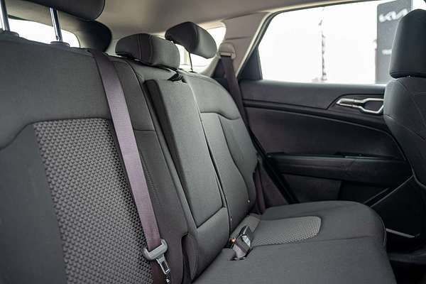 2023 Kia Sportage S NQ5