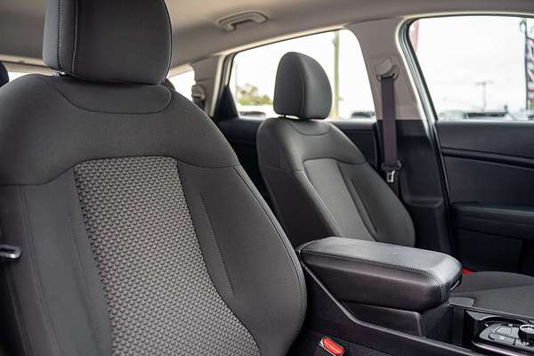 2023 Kia Sportage S NQ5