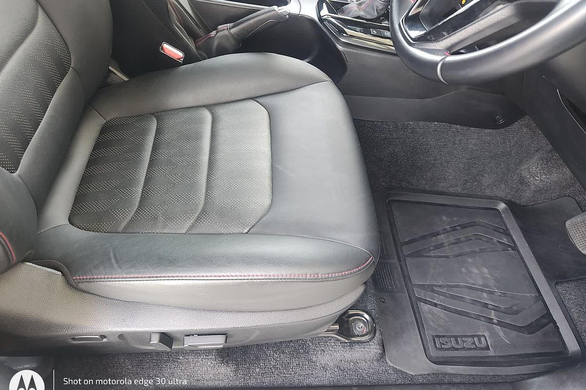 2024 Isuzu D-MAX X-TERRAIN 4X4