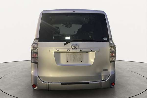 2011 Toyota Voxy Welcab