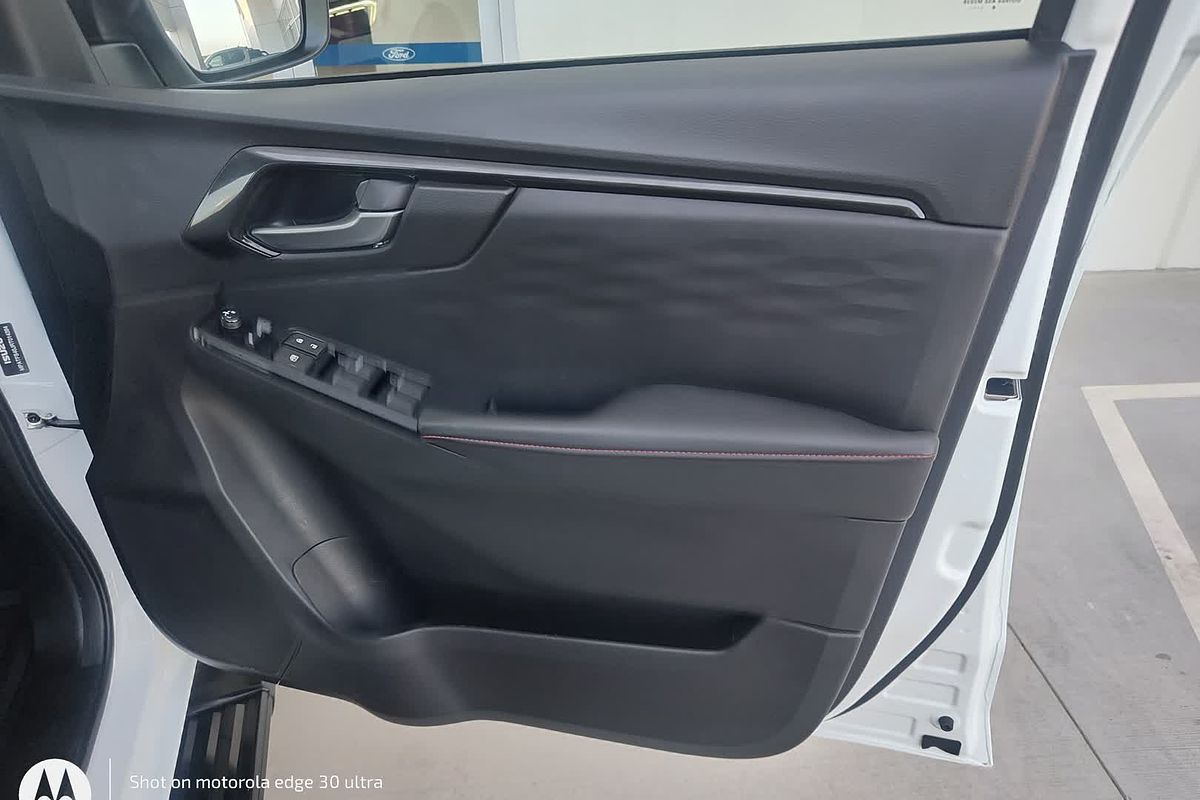 2024 Isuzu D-MAX X-TERRAIN 4X4