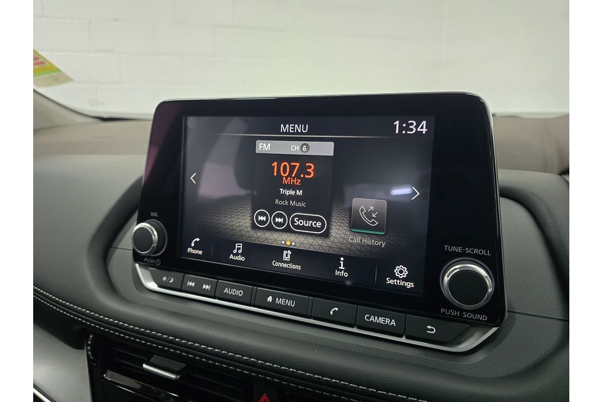 2025 Nissan X-TRAIL ST T33