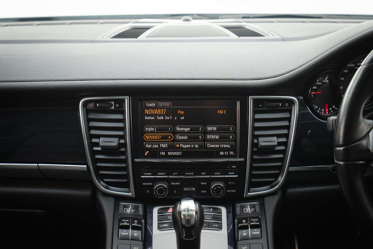 2014 Porsche Panamera 970