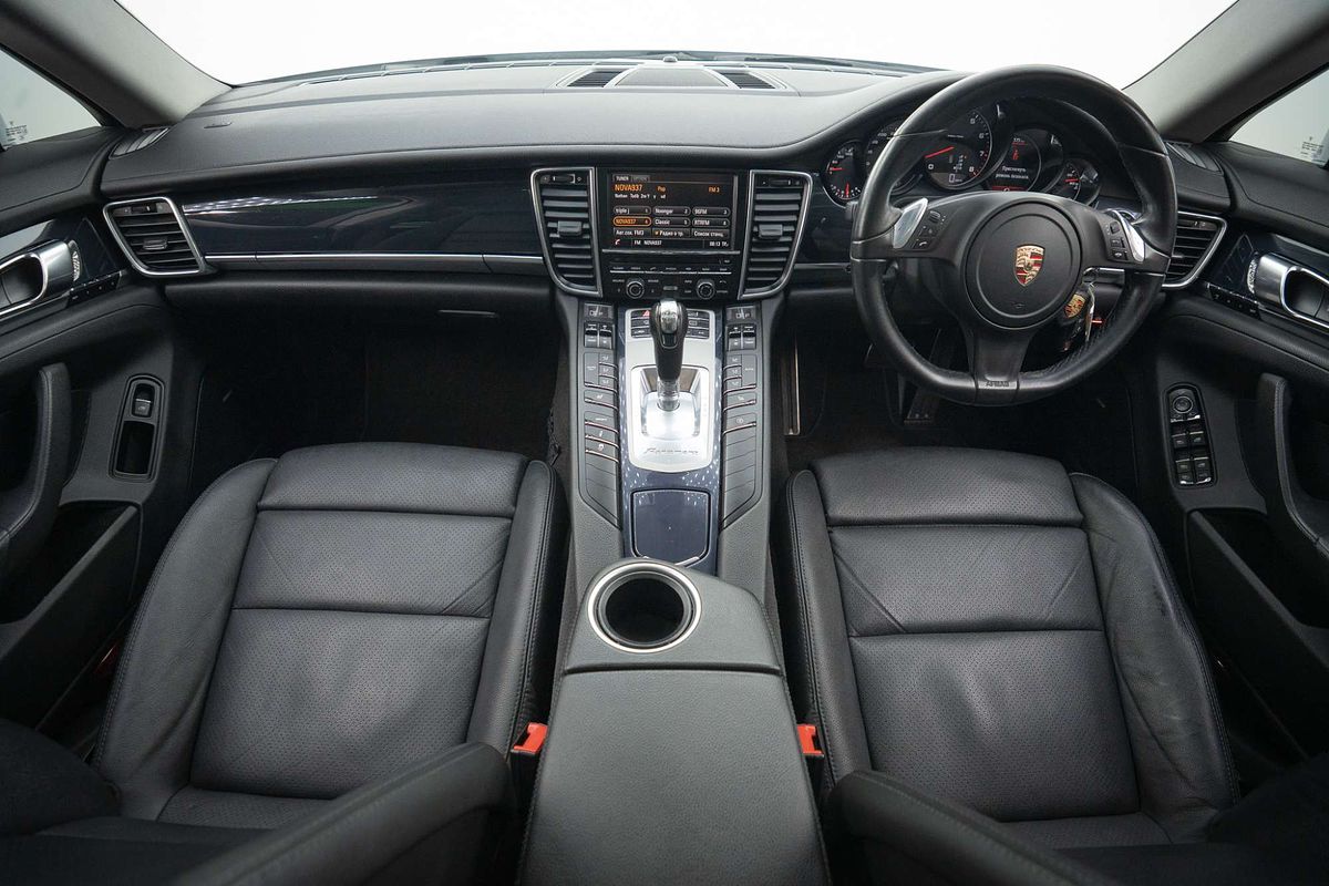 2014 Porsche Panamera 970