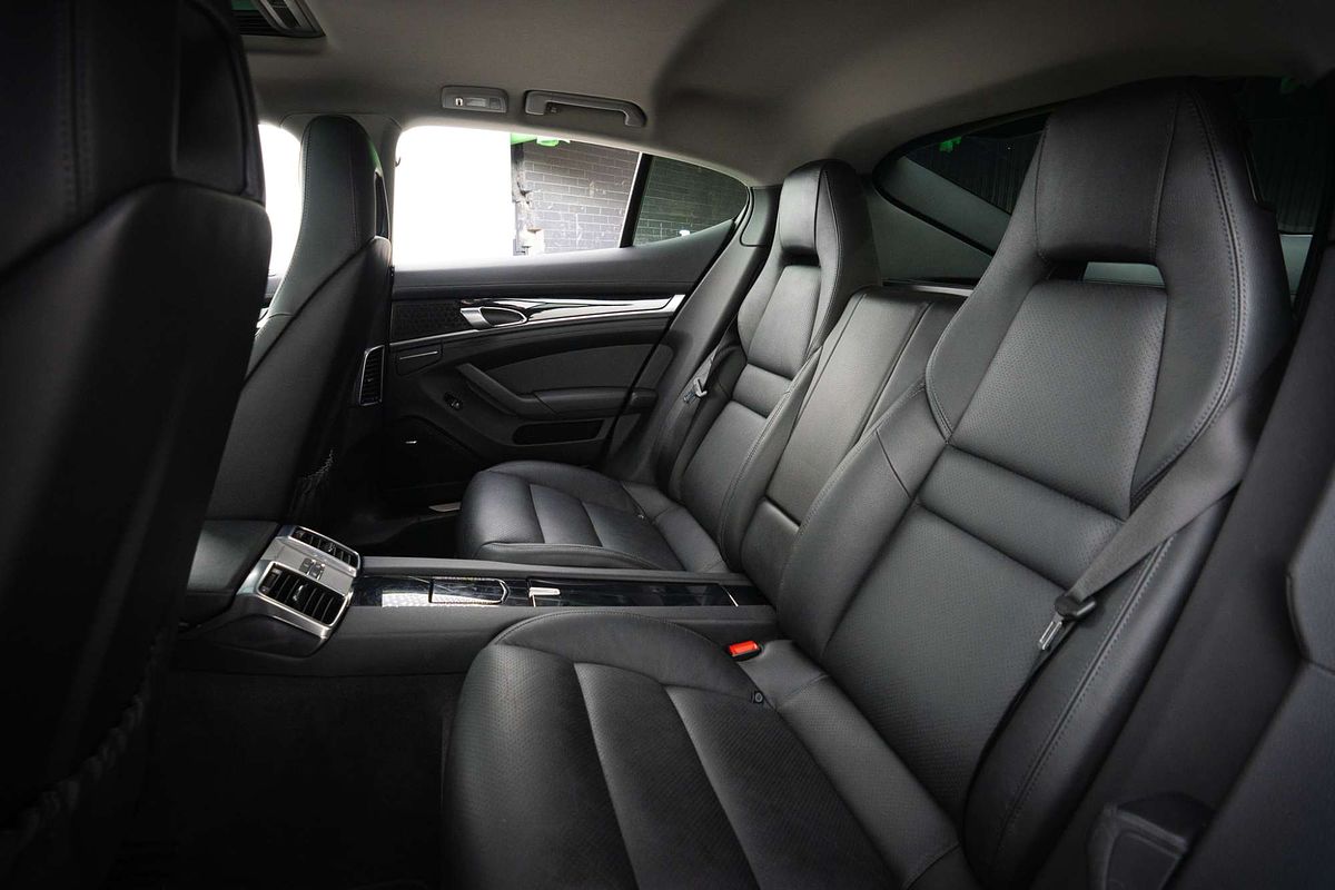 2014 Porsche Panamera 970