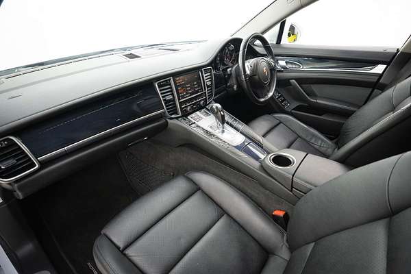 2014 Porsche Panamera 970