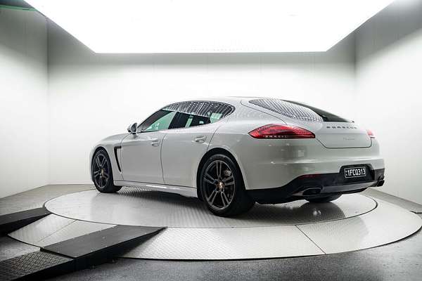 2014 Porsche Panamera 970