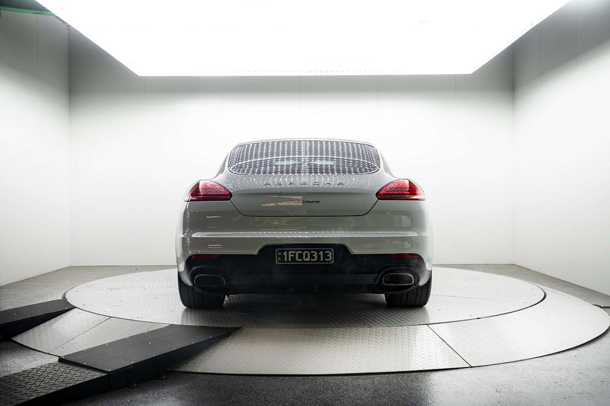 2014 Porsche Panamera 970