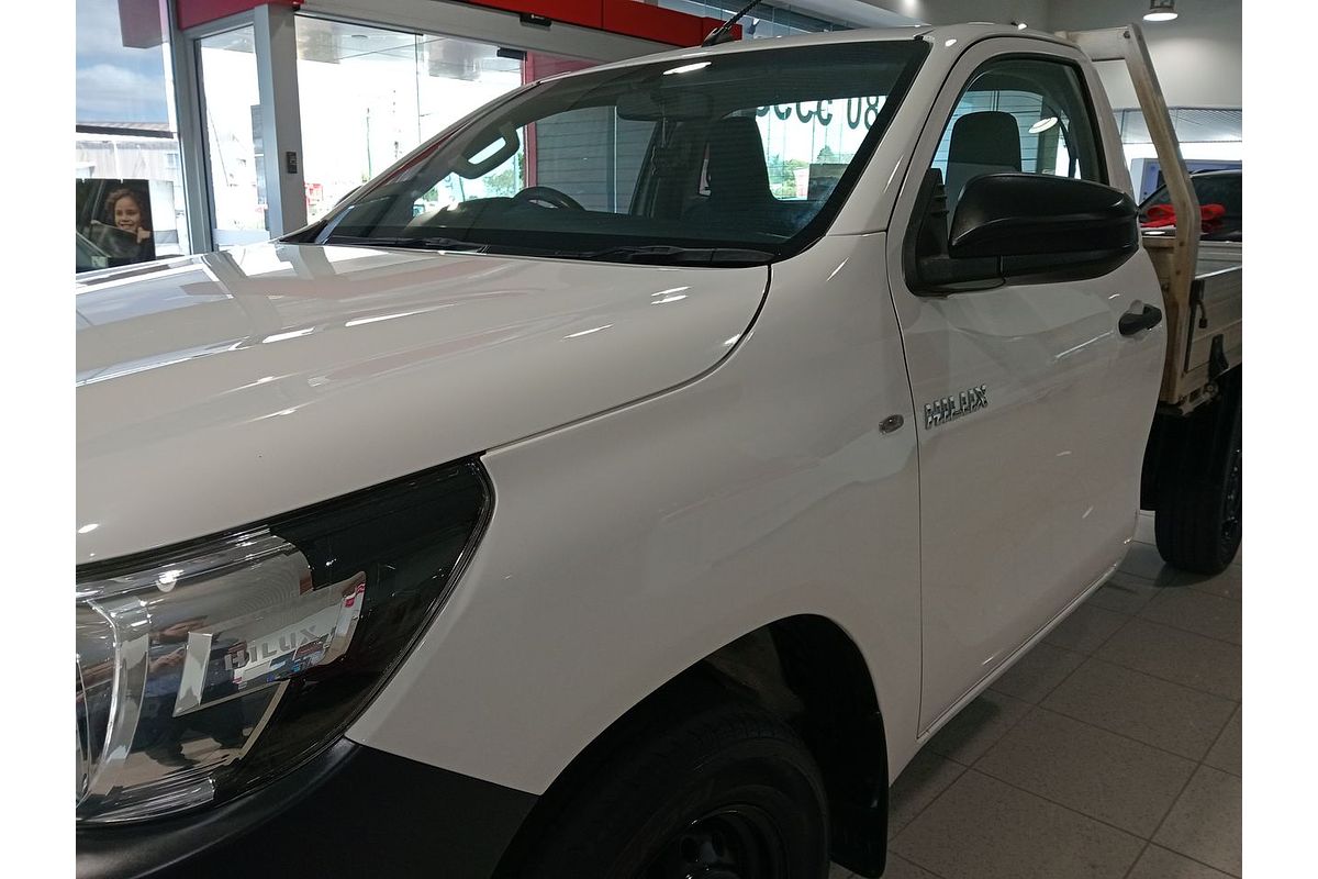 2017 Toyota Hilux Workmate TGN121R Rear Wheel Drive