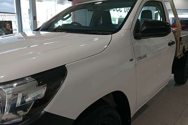 2017 Toyota Hilux Workmate TGN121R Rear Wheel Drive