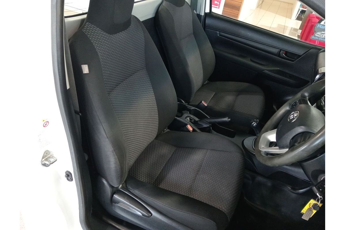 2017 Toyota Hilux Workmate TGN121R Rear Wheel Drive