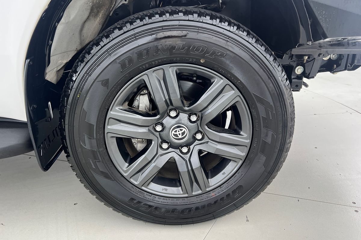 2023 Toyota Hilux SR GUN126R 4X4