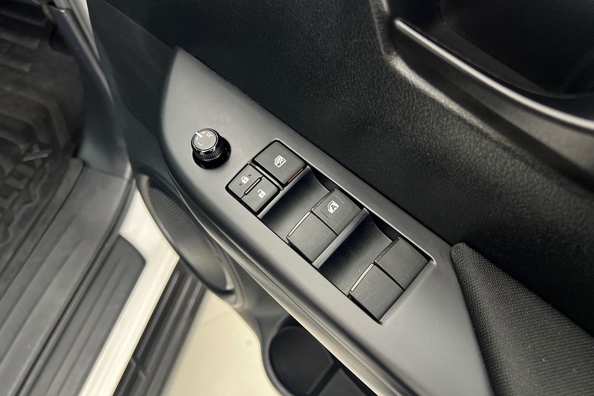 2023 Toyota Hilux SR GUN126R 4X4